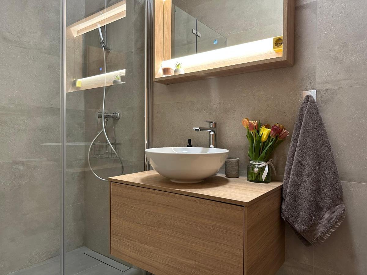 Apartmani Roko Biograd Na Moru Εξωτερικό φωτογραφία