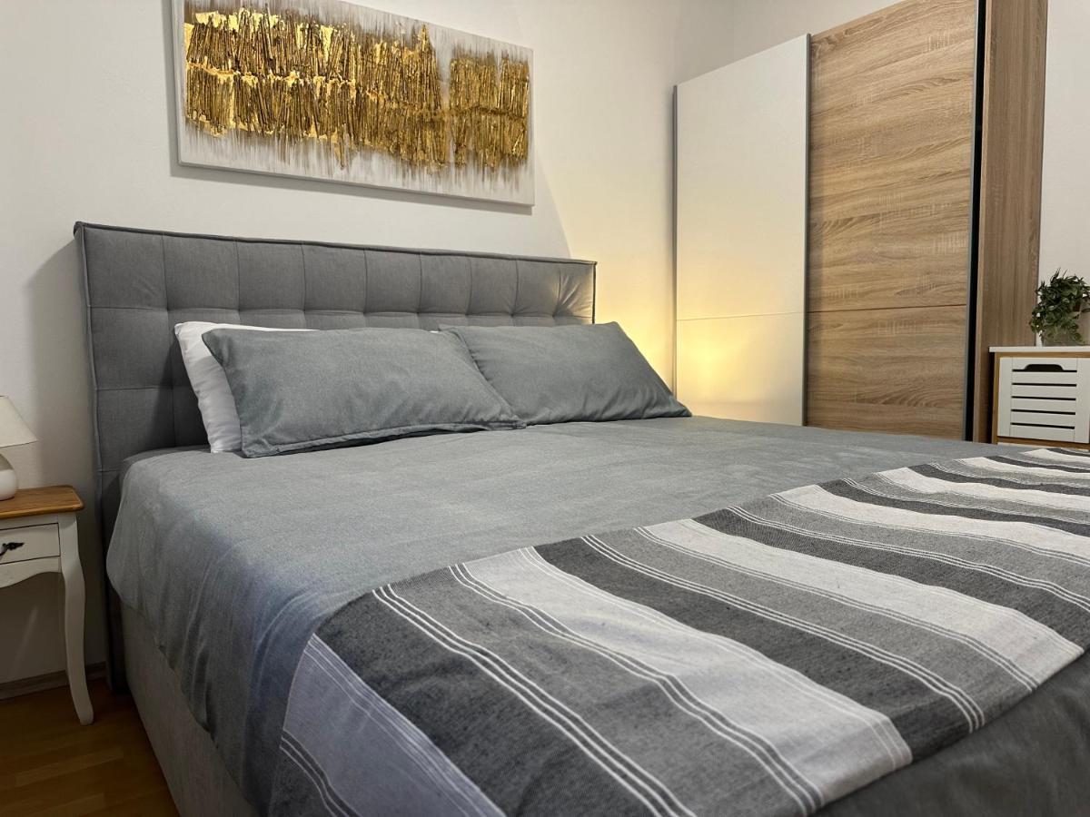 Apartmani Roko Biograd Na Moru Εξωτερικό φωτογραφία