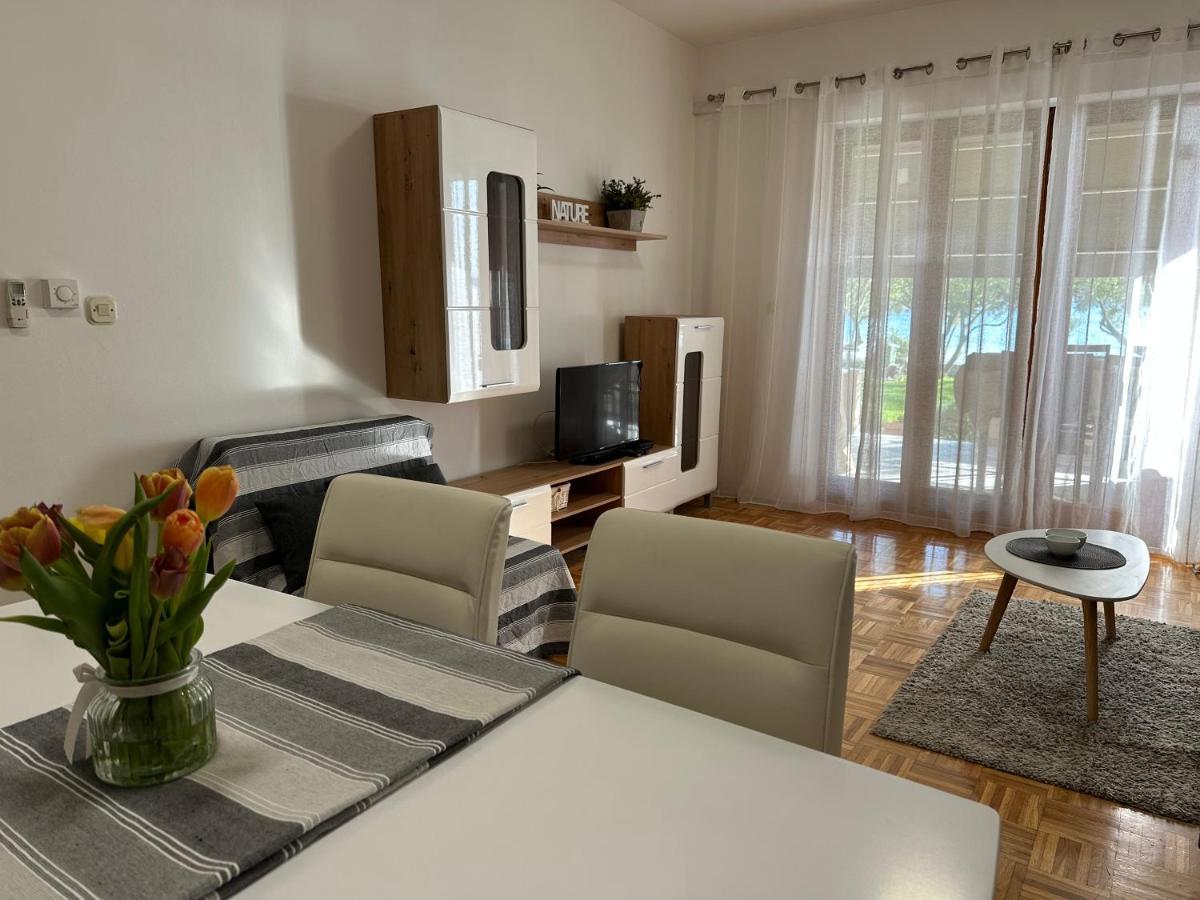 Apartmani Roko Biograd Na Moru Εξωτερικό φωτογραφία