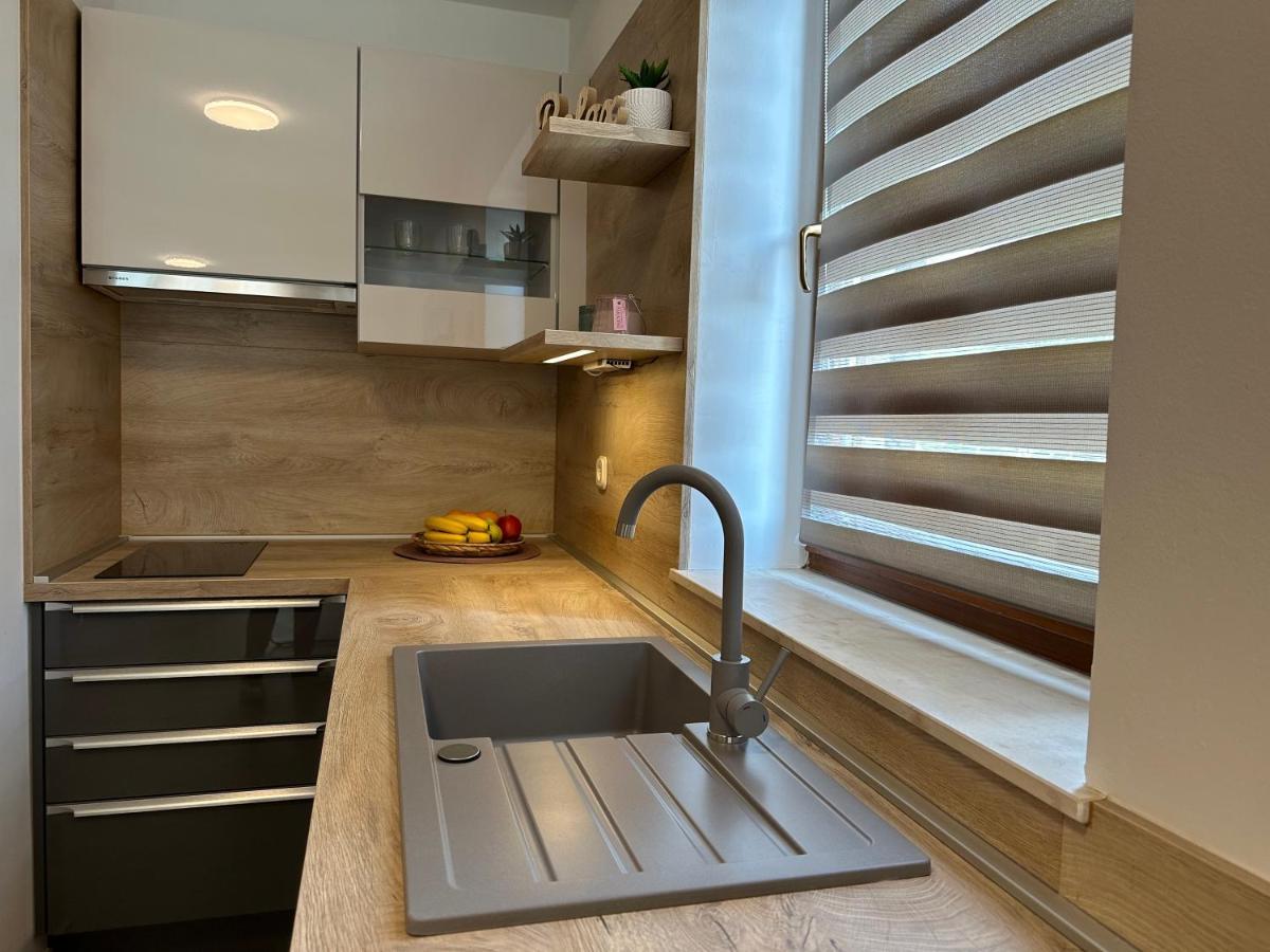 Apartmani Roko Biograd Na Moru Εξωτερικό φωτογραφία