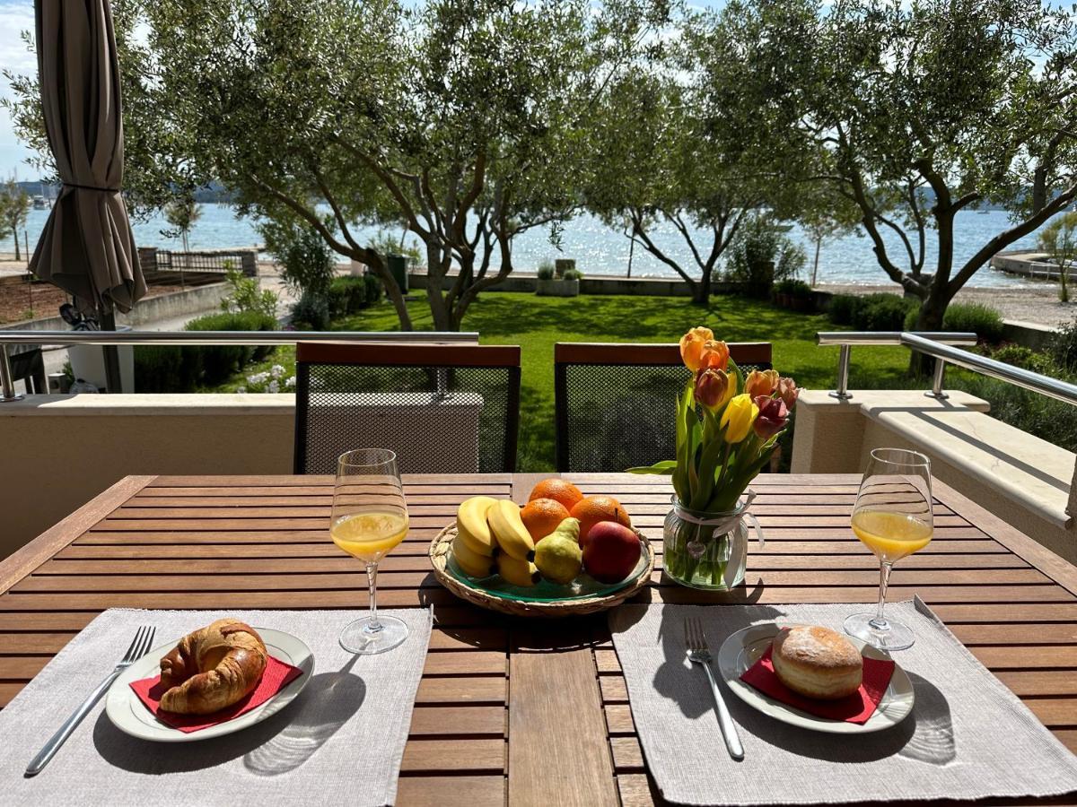 Apartmani Roko Biograd Na Moru Εξωτερικό φωτογραφία