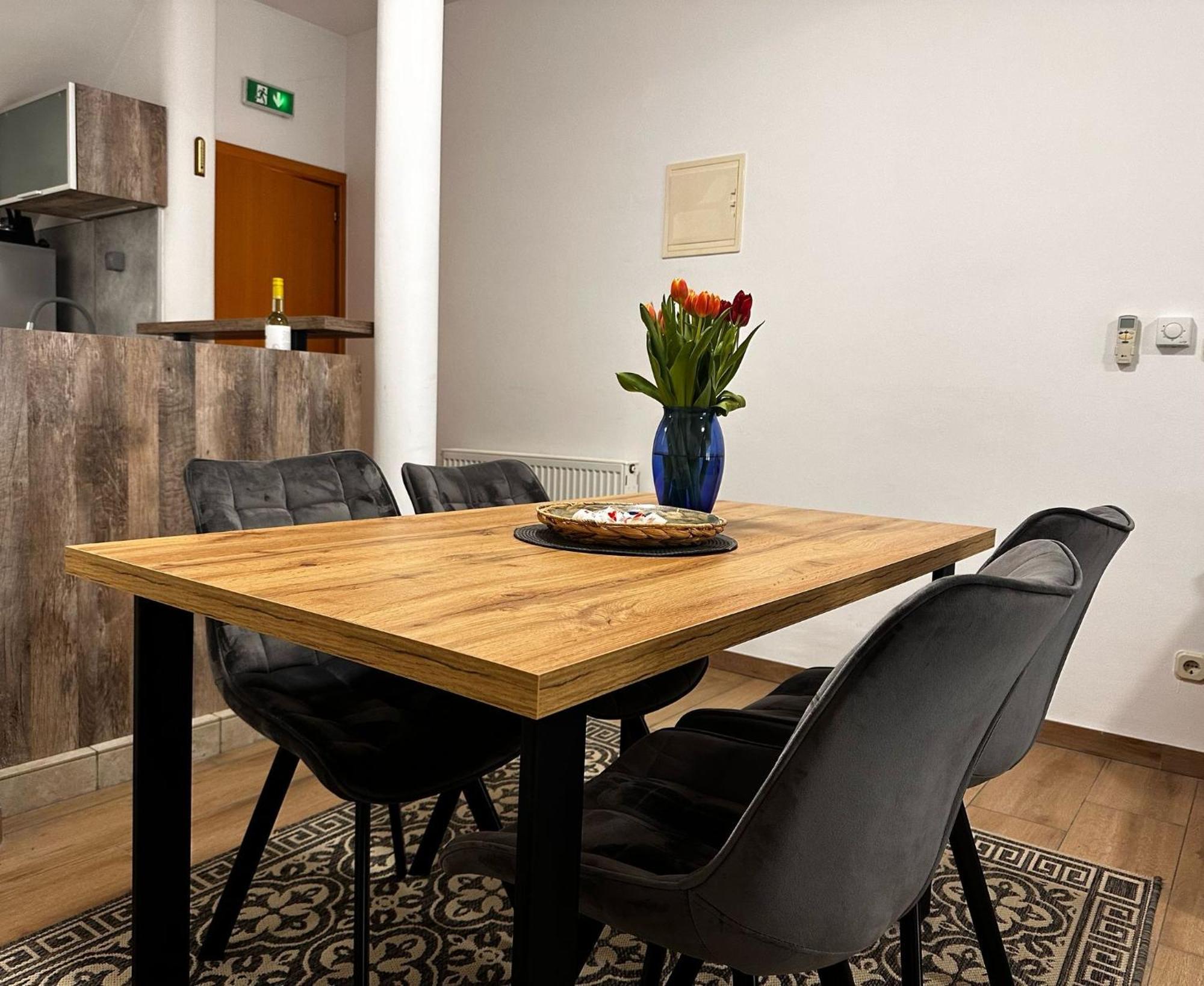 Apartmani Roko Biograd Na Moru Εξωτερικό φωτογραφία